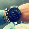 En stock al por mayor esfera grande estudiante hombres y mujeres moda TikTok tendencia deportiva pareja estilo coreano reloj hueco entrega