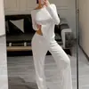 Conjunto de Pijama Feminino 2026 Outono/Inverno Novo Estilo Europeu e Americano Malha de Algodão Escovada com Flocos de Neve Amigo da Pele Confortável Manga Longa Calça Longa