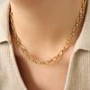 Collar sencillo de metal estilo ins europeo y americano, simple costura, cadena para el cuello, clavícula, acero de titanio que no se desvanece, joyería al por mayor
