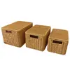 Cesta de armazenamento artesanal de imitação de rattan transfronteiriça com tampa, caixa de armazenamento doméstica à prova de poeira conjunto de três peças, caixa organizadora de mesa de quarto