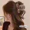 Pinza de garra de felpa floral grande para cabello grueso, pinza de pelo tejida de alta gama para otoño e invierno, nuevo pinza de tiburón 2026 accesorio para el cabello para mujer