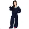 Conjunto de sudadera de dos piezas para niñas estilo coreano, nueva moda de otoño 2026, atuendo de dos piezas elegante y dulce para niños mayores