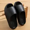 Sandalias Brillosas de Eva Estilo Coco 2025 para Usar al Aire Libre para Hombres, Antideslizantes, Suela Engrosada para Usar al Aire Libre, Casual para Interiores y Duraderas para Mujeres