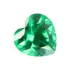 Huagang Gems Anel de Diamante Cravejado Forma de Coração Pedra Solta Nano Verde Esmeralda Sintética Resistente a Altas Temperaturas Venda por Atacado