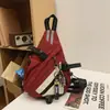 Bolso de pecho moderno y genial multifuncional de gran capacidad para hombre, bolsa de hombro deportiva para montar, mochila ligera estilo ropa de trabajo para parejas