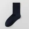 Calcetines Zhuji para Hombre Otoño e Invierno Espesados Calientes de Cachemira Color Sólido Calcetines de Negocios para Hombre Absorbentes de Sudor Transpirables de Media Pantorrilla