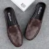 Mocasines de Lujo Ligero para Hombre Piel Genuina 2026 Nuevo Estilo Slip-ons Marca de Tendencia Casual Británico Estampados Mocasines de Un Paso