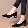 Zapatos de mujer de punta baja con pedrería transfronterizos de comercio exterior, zapatos de mujer negros cómodos y modernos, zapatos bajos de otoño