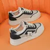 Nuevos Zapatos de Mujer Verano 2026 Malla Transpirable Suela Gruesa Aumentadores de Altura Zapatos Blancos Nicho para Mujer Versátiles Deportivos Casuales