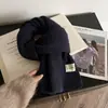 Bufanda de Punto Simple Versátil Otoño e Invierno Estilo Coreano Atmósfera Bufanda de Año Nuevo Engrosada Cálida Bufanda Pequeña para el Cuello para Mujeres