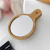 Espejo de Maquillaje de Madera Maciza de Mano Retro Espejo de Salón de Belleza Mango Especial Portátil Espejo de Maquillaje Portátil HD de Madera