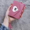 Carteira de Moedas Pikachu Cor Sólida com Tassel Temu Carteira Fina Ins Popular Transfronteiriça Multi-Porta Cartões Estilo Curto para Mulheres 70% de desconto