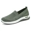 Sapatos Femininos, Novo Estilo de Verão Sapatos Casuais Femininos, Frete Internacional, Sapatos de Tecido Respiráveis com Solado Macio, Moda para Mães, Sapatos de Pano Old Beijing