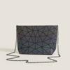Estilo Japonês Igual 202 Verão 3 Nova Bolsa Geométrica Bolsa de Diamante a Laser Bolsa com Corrente Luminosa Dobrável Bolsa de Ombro Transversal