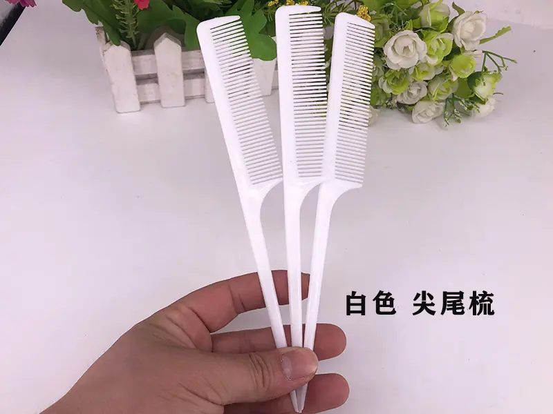 白色尖尾.jpg