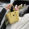 Bolso de Cubo de Mano de Moda Transfronterizo Estilo Simple para Mujer Pu Color Sólido Versátil para Viajes Cotidianos Bolso Cruzado Casual