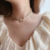 Collar Elegante de Camelia Coreana para Mujer Cadena Corta con Incrustaciones de Diamantes y Costuras de Perlas Sentido del Diseño Exquisita Cadena de Collar de Moda