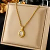 Collar Colgante Redondo de Moda para Mujer Cadena Apilable de Doble Capa Retro Acero Inoxidable Chapado en Oro Cadena para Clavícula con Sentido de Alta Gama