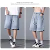 Shorts jeans finos de atacado para o verão com estampa de céu estrelado para homens, shorts da moda de marca com toque gelado de seda gelada no joelho para adolescentes