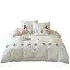 Romántico Set Francés de Algodón Cepillado 100S de Cuatro Piezas Flores Pequeñas Bordado de Toalla Ribete de Encaje Funda Nórdica Cálido Otoño e Invierno
