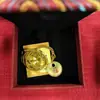 Em Estoque Entrega Rápida Novo Pingente de Caractere da Fortuna Pintado de Dourado Estilo Chinês, Acessório de Colar Moderno Estilo Antigo para Homens e Mulheres
