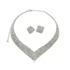 Aretes y Collar con Borlas de Flor de Pedrería Estilo Minimalista Conjunto de Joyería Exagerada Transfronterizo Europeo y Americano Accesorios de Lujo Ligero de Alta Gama