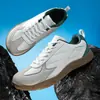 Tênis de Treino Alemão Masculino Tamanho Grande 48 para Uso Externo, Bloqueio de Cor, Sapatos Esportivos Casuais de Exportação, Versáteis, Biqueira Larga, Sapatos para Casais em Team Building