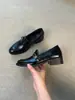 Mocasines de estilo retro francés, nueva colección para mujer, puntera redonda, zapatos slip-on versátiles, elegantes planos con tacón grueso, punta poco profunda