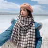 Capa cálida de doble cara estilo coreano para mujer, versátil, de cachemir grueso similar, para oficina, bufanda para primavera y otoño con aire acondicionado
