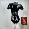Diyi Miao Si Lingerie Sexy com Abertura no Gancho Alta Elasticidade Couro Patentear Brilhante Body para Pole Dance Boate para Mulheres A688