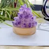 Venta al por mayor del fabricante Racimo de Piedra Cruda de Cristal Natural Lámpara de Noche Flor de Amatista Cama de Grava de Cristal Lámpara de Atmósfera de Mesita de Noche Lámpara de Cristal