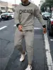 2025 Nova Roupa de Treino Masculina com Gola Redonda e Calça Terno com Estampa 3D Moda Casual Tendência Simples Fábrica de Origem