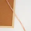 Ventas Directas de Fábrica Suministro en Stock Borde de Hilo Dorado y Plateado Colorido de 1 cm Encaje Ondulado Medianamente Curvo Accesorios para Ropa