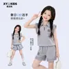 Conjunto Casual Súper Elegante para Niñas, Ropa Infantil de Moda Nueva Verano 2026, Conjunto de Dos Piezas con Camisa Polo y Shorts