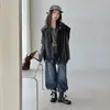 Novo Conjunto de Roupas de Outono para Meninas, Colete Estiloso, Camiseta de Base Listrada, Jeans Infantil, Conjunto de Três Peças, Dropshipping