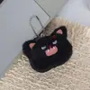 Fofura Feia Presas Preto e Branco Gatinho Fofo Pelúcia Pingente Desenho Bordado Figura Chaveiro Máquina de Garra Boneco Pingente