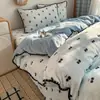 Juego de ropa de cama de cuatro piezas de terciopelo de leche para invierno, acolchado engrosado y forrado de felpa, sábana doble y funda de edredón