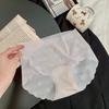 Nueva ropa interior ultrafina de cintura media con encaje de jacquard de malla sin costuras para niñas, bragas bronceadoras de seda helada de secado rápido para damas