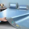 Alfombrilla Antibacteriana Lavable Grado 5A 2026 Nuevo Verano Dormitorio Estudiantil Sábana Individual Alfombrilla Refrigerante de Seda de Hielo Juego de Tres Piezas