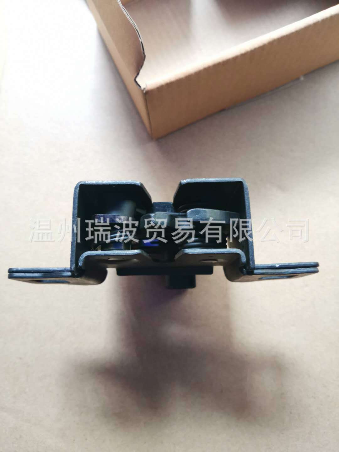 4CA804DF6008C2AABE71F5BDA89810