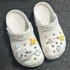 Chanclas de Dibujos Animados Transfronterizas Chiikawa Accesorios Femeninos Xiaoba Usachi Giyi Flor de Zapato Hebilla de Zapato Linda
