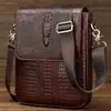 Bolsa Transversal Masculina de Couro Genuíno Padrão Crocodilo Bolsa de Ombro Vintage Casual Tendência Camada Couro Bovino Bolsa Masculina para Esportes ao Ar Livre
