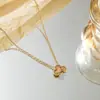 Venta Caliente Europea Acero Inoxidable Iridiscente Versátil Cadena para Clavícula Collar de Cuatro Hojas Joyería de Acero de Titanio