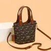 Bolsa Saco Design de Nicho Transfronteiriço Estampa Retrô Versátil Feminina 2026 Nova de Alto Valor Leve Luxo Ombro Único Transversal