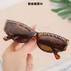 Gafas de Sol Ojo de Gato de Moda 2025 para Mujer Tendencia Alto Sentido Gafas de Sol con Incrustaciones de Diamantes Gafas de Sol al por Mayor Transfronterizas para Mujer