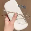 Armação de óculos Yitong "T20178" estilo gatinho retrô sem aro, um item essencial para um look natural, armação de titânio puro, Danyang
