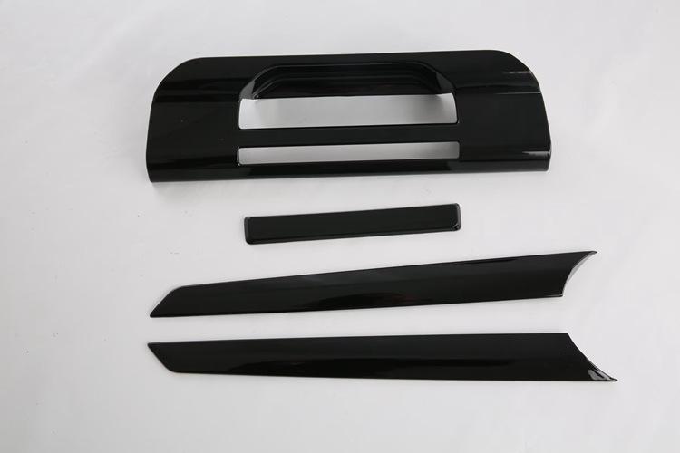 M无孔黑 (4).jpg