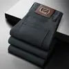 Roupas Masculinas Populares / Novo Outono e Inverno Luxo Negócios Estilo Europeu Slim Fit Stretch Calça Jeans Reta Tendência Marca Calças Grossas