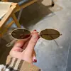 Gafas de Sol Metálicas de Marco Pequeño Europeas y Americanas de Moda Gafas de Sol con Marco Retro Gafas de Sol de Comercio Exterior de Moda Gafas de Celebridad de Internet para Mujer