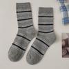 Calcetines Rayados para Mujer, Calcetines Holgados para Otoño e Invierno, Combinados con Pantuflas y Birkenstocks, Nuevos Calcetines Negros de Caña Media para Mujer 2025